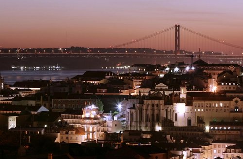 Lisbonne : tour de la ville avec un dîner et spectacle folklore