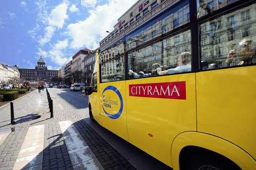  decouverte-des-meilleurs-monuments-prague-tour-en-bus