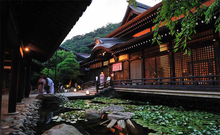 architecture-traditionnel-Goshono-onsen-Kinosaki