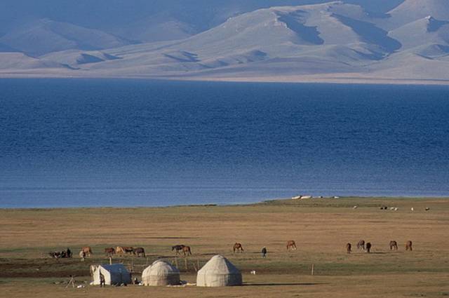 Kirghizistan - Circuit Privé Les Lacs Kirghizes à l'Infini