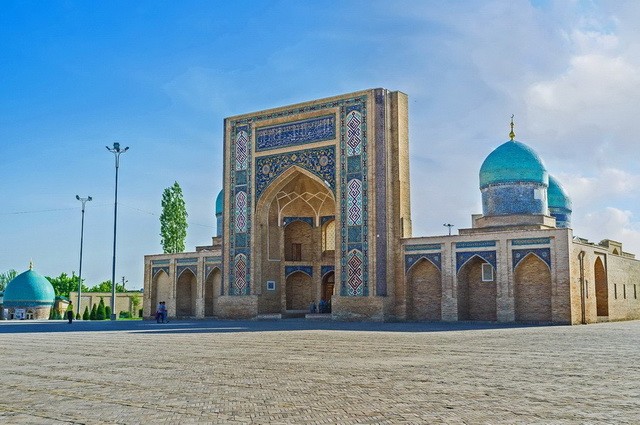 Ouzbékistan - Circuit Privé Bazars et Médersas (cat. sup.)