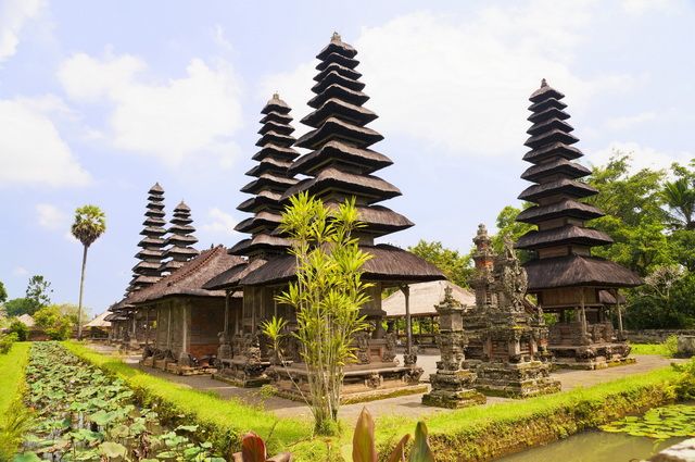 Bali - Indonésie - Séjour-combiné Vol + Hôtel - De Bali à Sumba - Ubud 4* + Sumba 5*