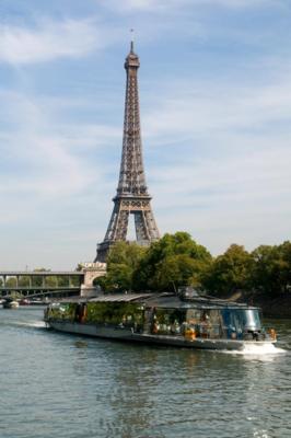  bateaux-parisiens-tour-eiffel-paris-croisiere-dejeuner